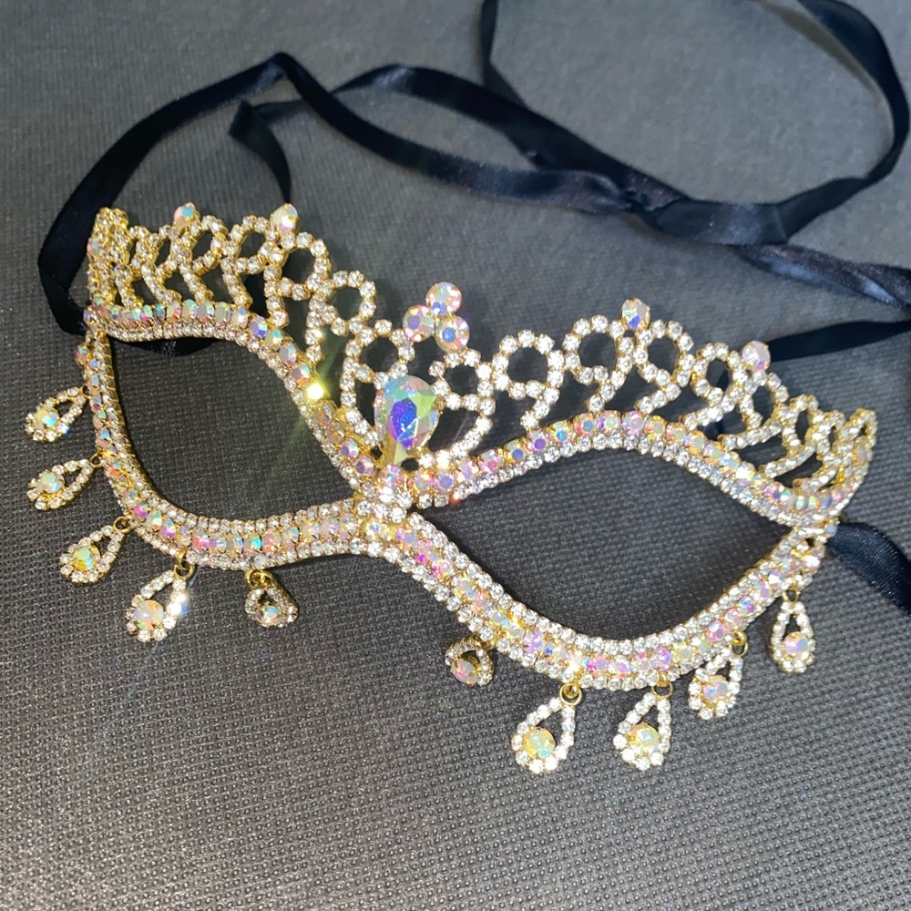 SOLD OUT !Masquerade Mask - Picture 5 of 6